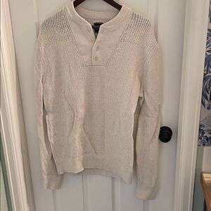 GAP Men's Off-White Crewneck Sweater